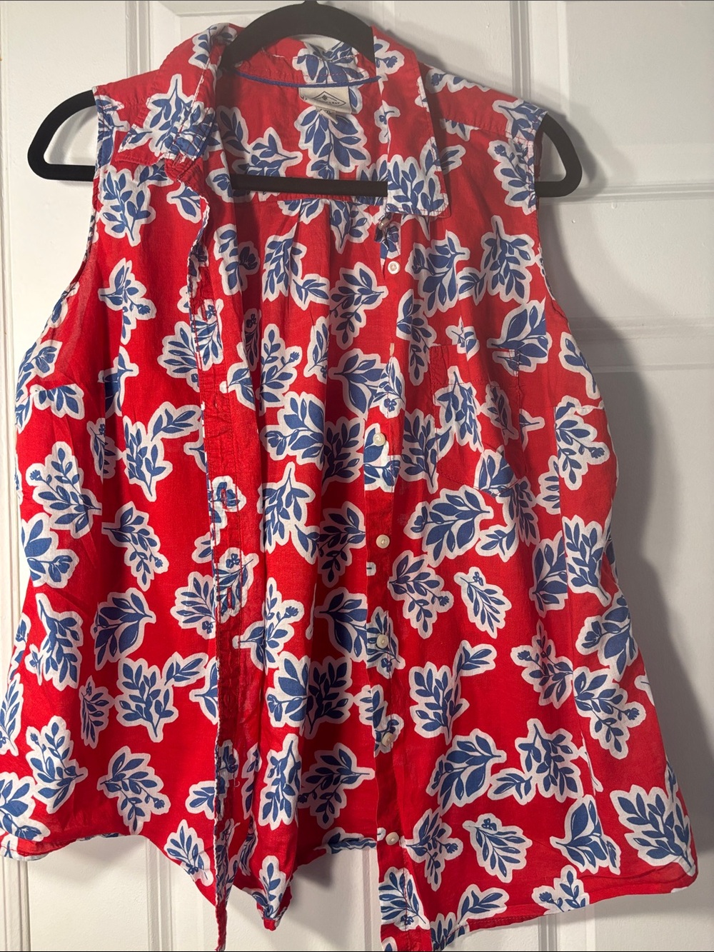 Women’s Stylish Shirt Bundle – 5 Pieces | Size XL | Floral & Trendy Prints - Picture 8 of 16